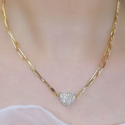 Megnetic HEART Necklace